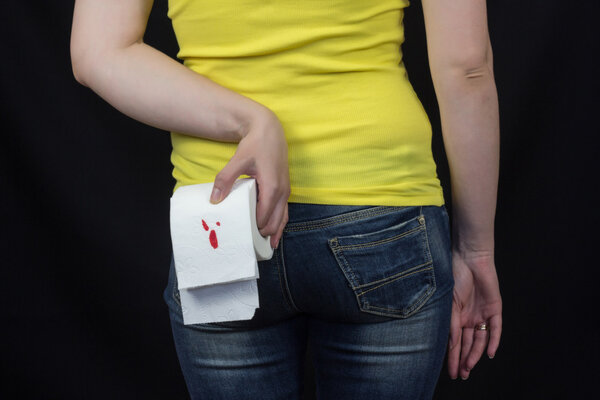 女性长外痔疮的原因有哪些