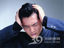 梳头或洗头时头发脱落增加